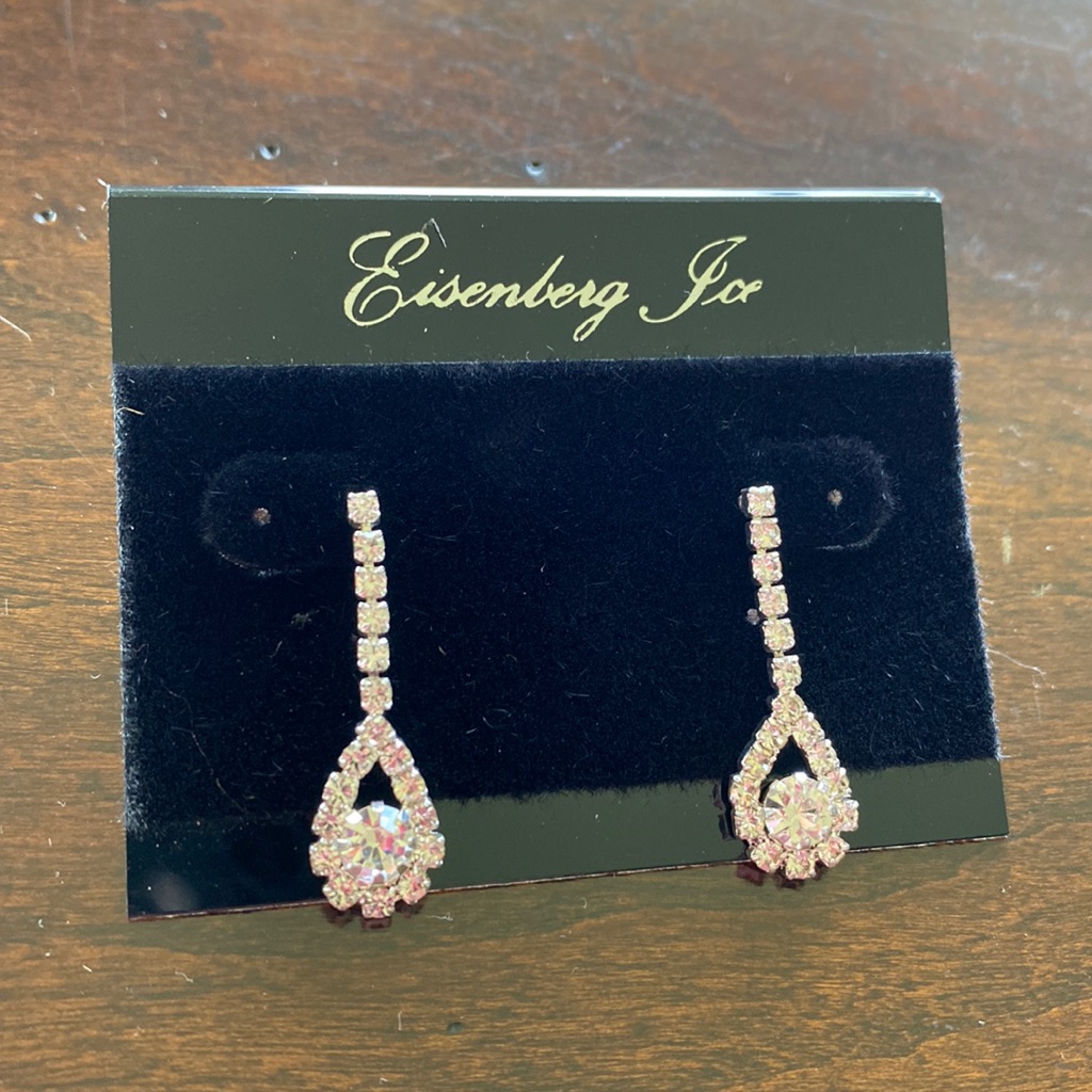 Gorgeous Eisenberg Ice Drop Pierced Earrings 25$